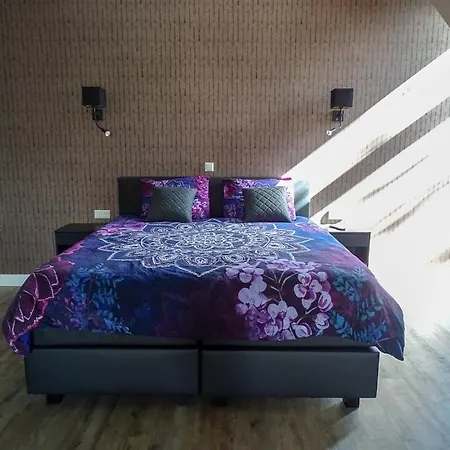 De Leekerhoek Bed and breakfast
