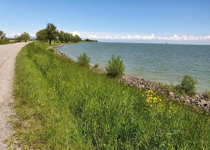 De Leekerhoek 住宿加早餐酒店 Oosterleek