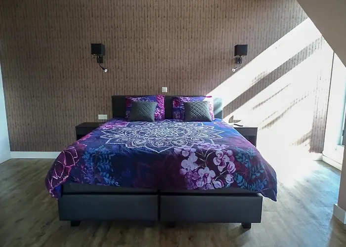 De Leekerhoek 住宿加早餐酒店